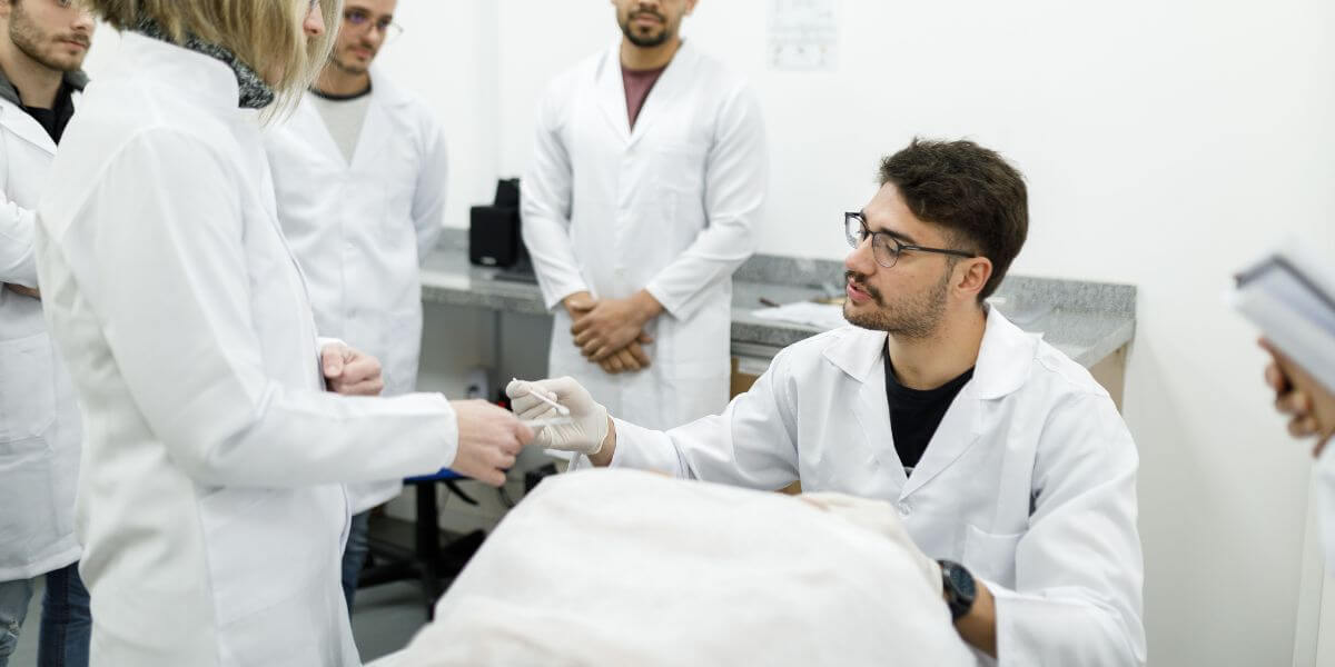 医学部OSCEの試験風景 - Pre-CC OSCEとPost-CC OSCEの概要